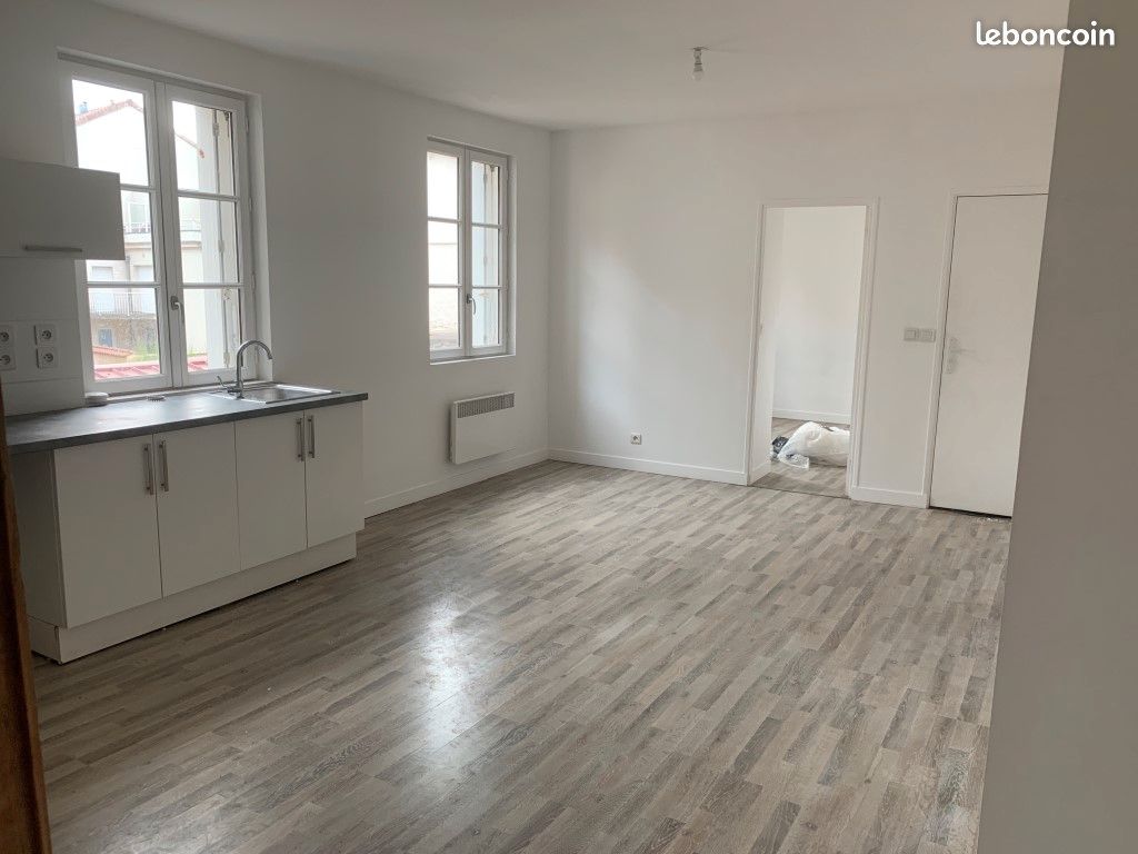 T2 Non Meublé Hyper centre - Poitiers 86000 (image principale 0)