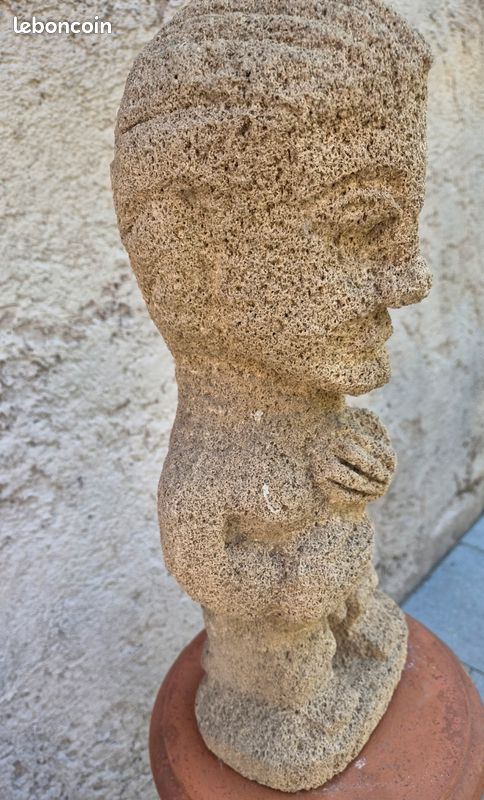 Statut en pierre naturel (image 1)