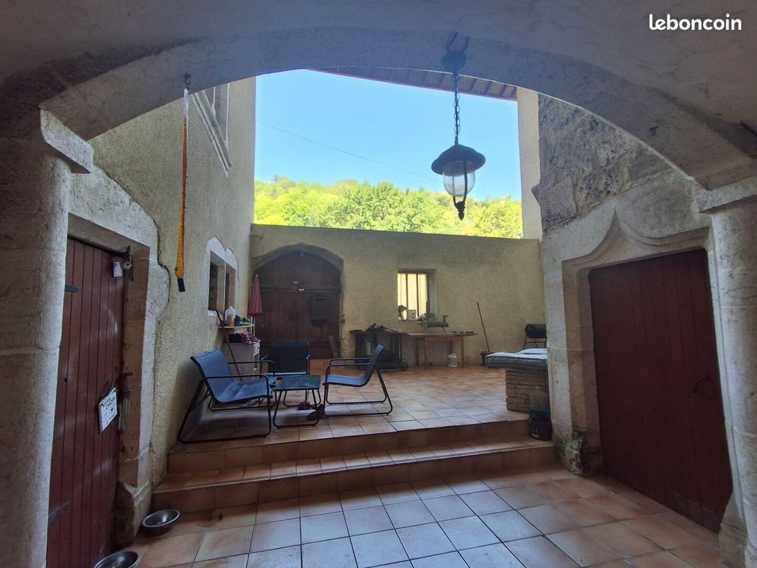 Maison 157 m² · à L'Albenc · 157 m² · 1 100 €