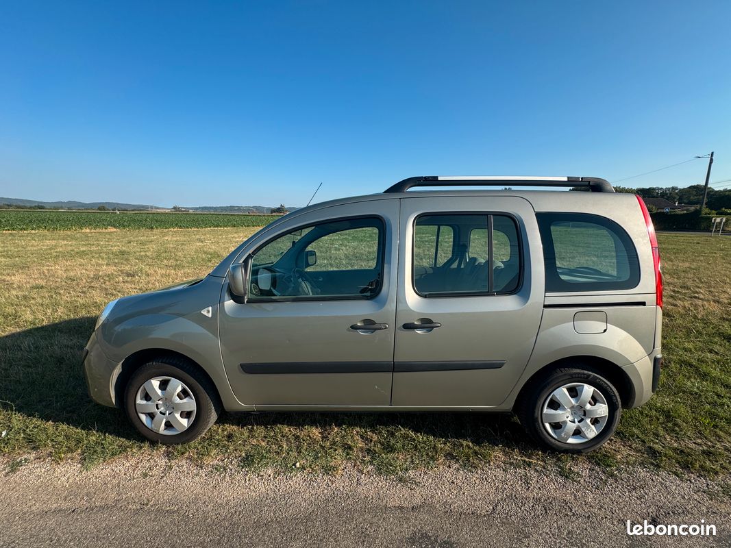 Kangoo en très bon état (image 1)