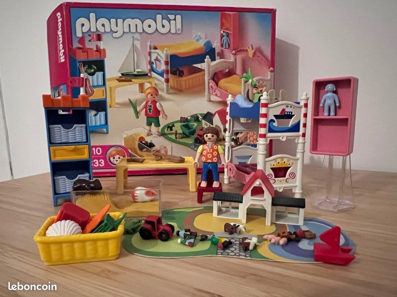 Lot PLAYMOBIL Vintage City Life - Bureau, Armoire, Tapis - Set 5333 De 2010 - Bon état