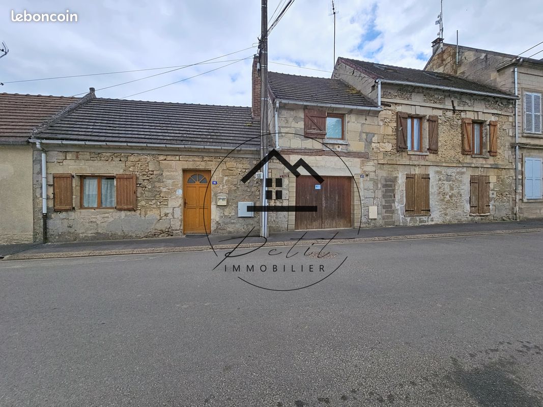 Maison 6 pièces 152 m² · à Cauffry · 152 m² · 299 000 €