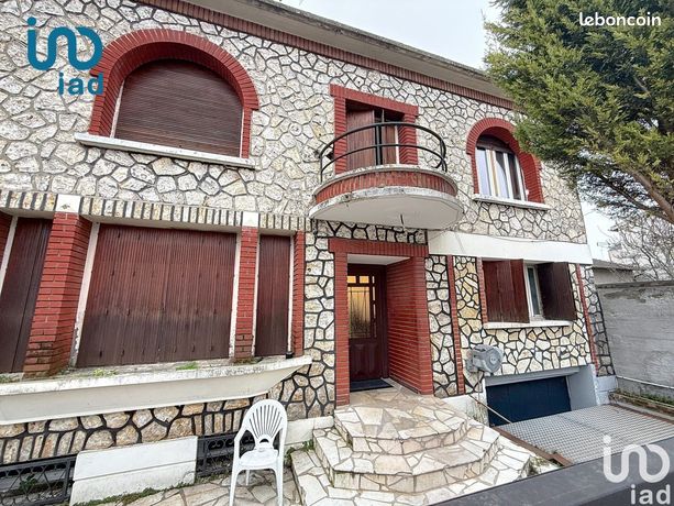 Maison 15 pièces 250 m²
