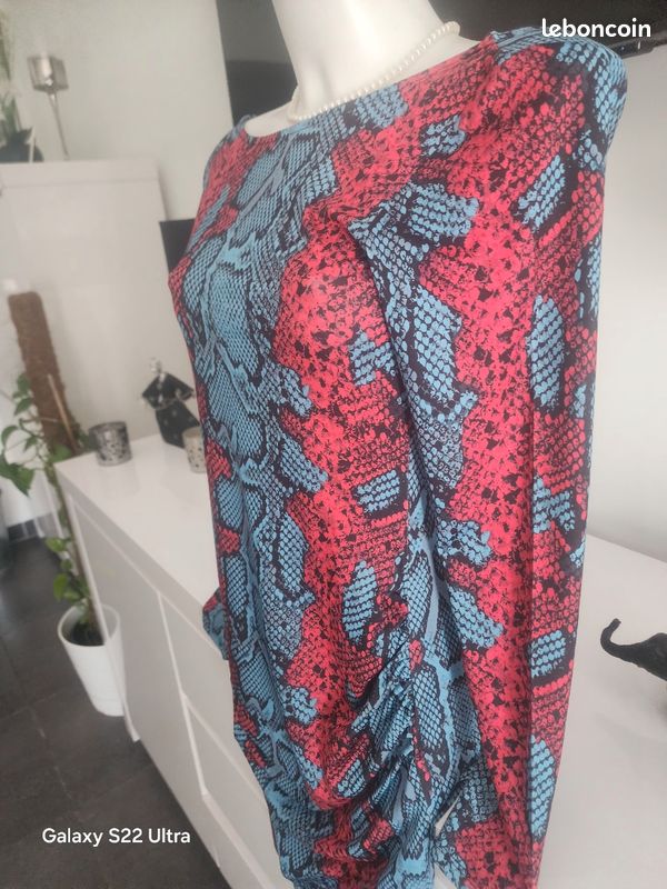 Une robe imprimée taille 36 marque NA-KD (image 18)