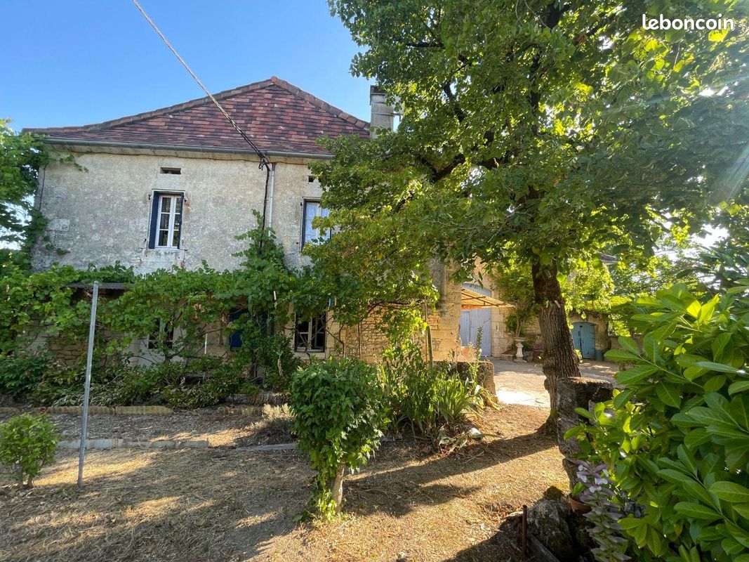Maison 5 pièces 129 m² · à Bourg-des-Maisons · 129 m² · 265 000 €