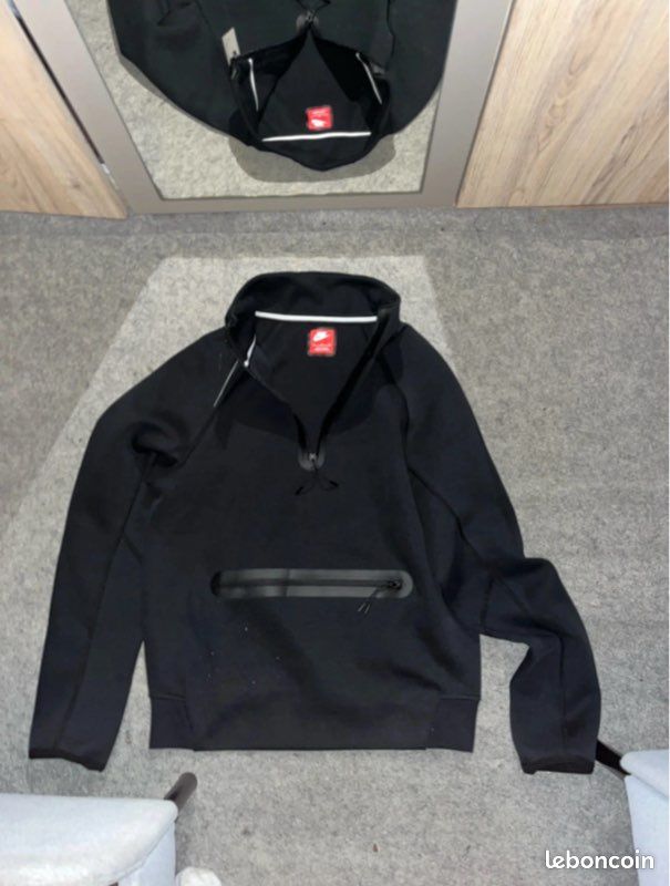 Nike tech kangourou (image 2)