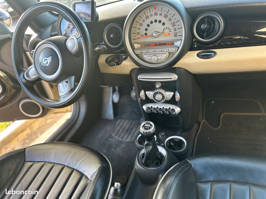Mini cooper (image 1)