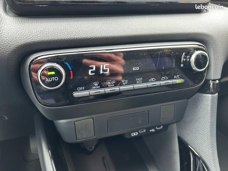 Toyota Yaris 116h Design 5p MY26 (image 29)