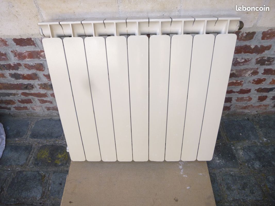 Radiateur en fonte aluminium (image 1)