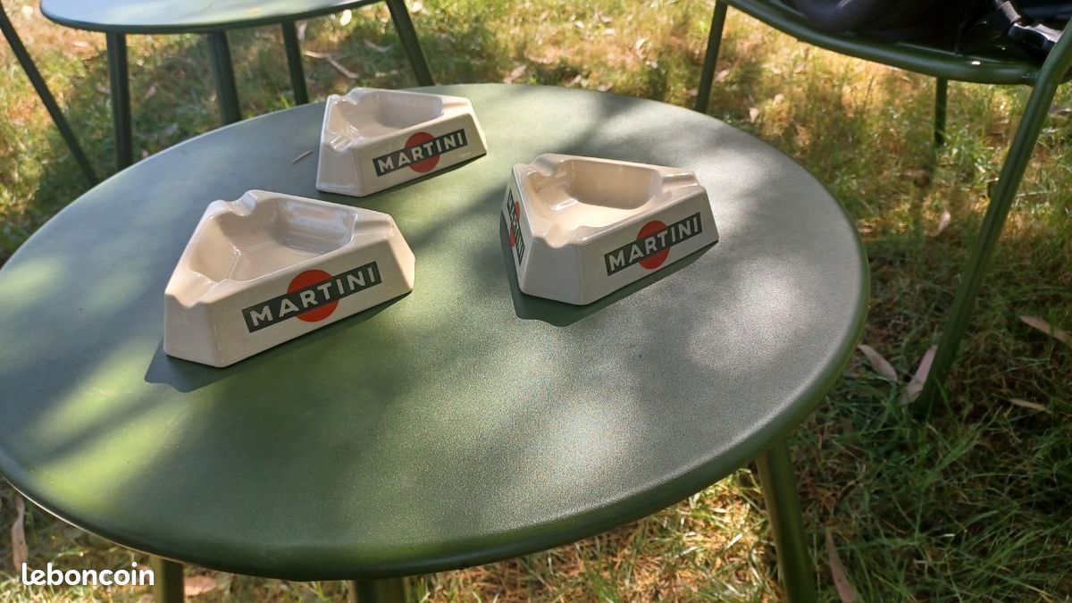 Lots de 3 cendriers MARTINI (image 1)