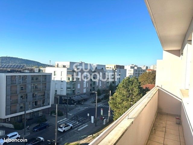 Appartement 3 pièces 63 m² · à Caluire-et-Cuire · 63 m² · 180 000 €