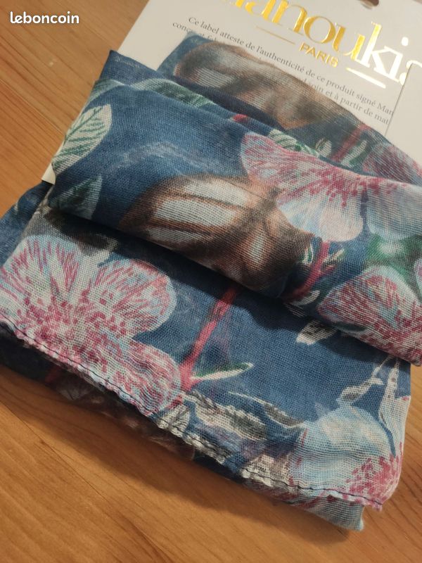 Foulard Manoukian 100% Coton Imprimé Fleuri Noir Et Rouge - 90x180 Cm, Neuf Avec étiquettes