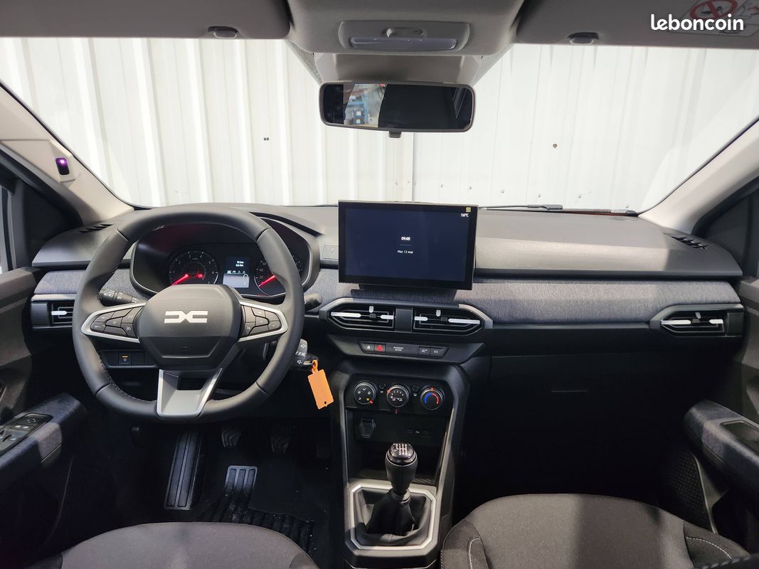 DACIA Sandero TCe 100 Expression (image 5)