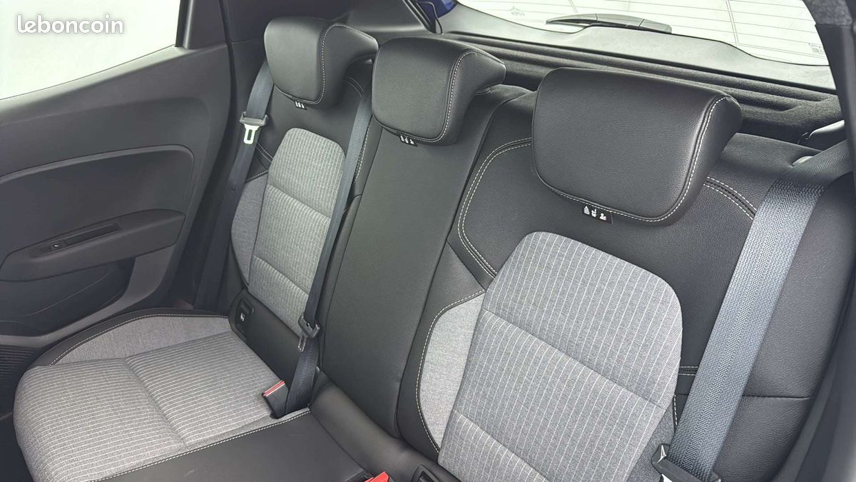 Renault clio eco g 100 ch gsr2 techno (image 28)