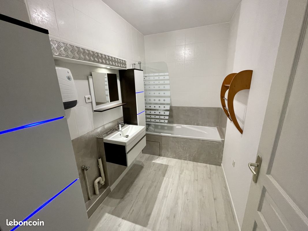 Appartement a louer saint-chamond - 2 pièce(s) - 47 m2 - Surfyn