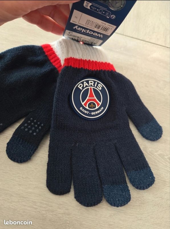PARIS SAINT GERMAIN Gants Enfant PSG - Collection Officielle Acrylique