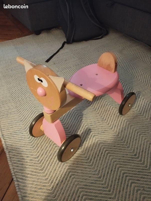 Porteur en bois chat rose (image 2)