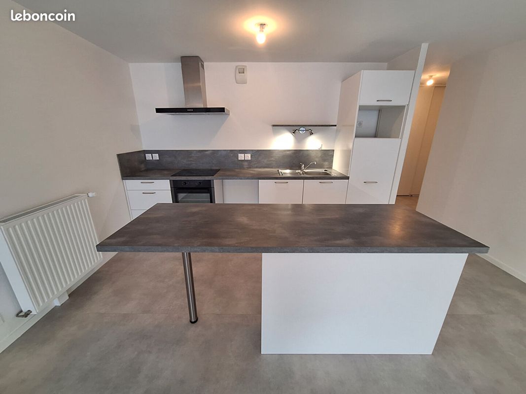 Appartement 3 pièces 72 m² · à Séné · 72,1 m² · 830 €/mois