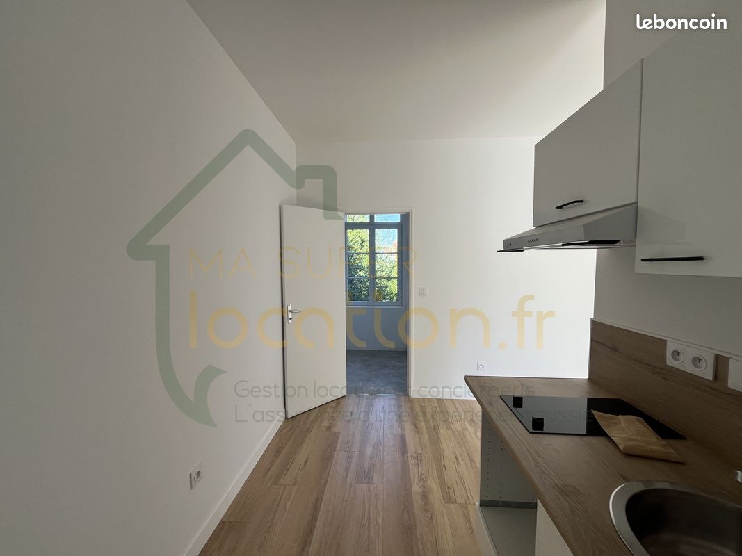 Appartement 28 m² · à Saint-Quentin · 28 m² · 430 €