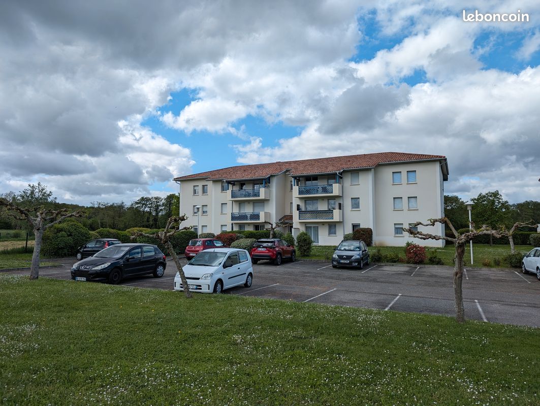 Appartement 2 pièces 48 m² · à Casteljaloux · 48 m² · 530 €