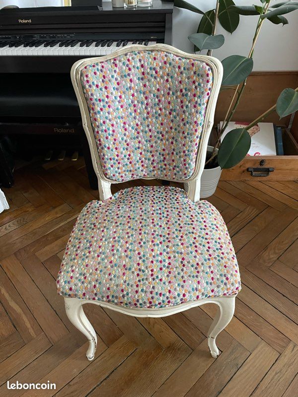Chaise style Louis XV (image 1)