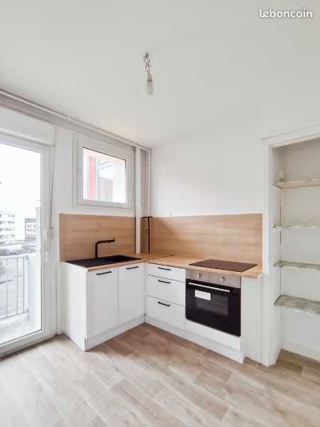 Appartement 4 pièces 71 m² · à Grand-Charmont · 71 m² · 82 000 €
