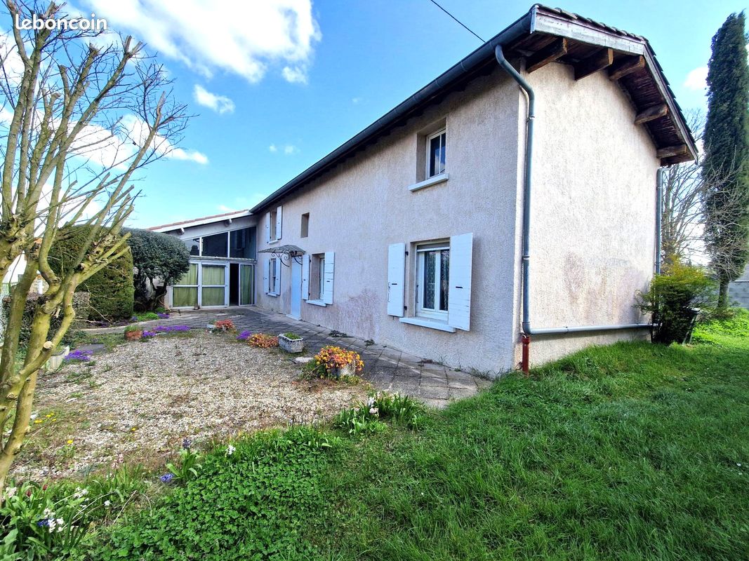 Maison 5 pièces 120 m² · à Vienne · 120 m² · 210 000 €