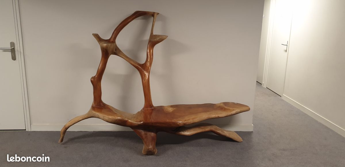 Banc balinais en racine (image 1)