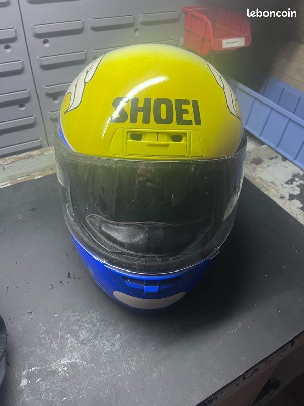 Casque de collection moto shoei (image 1)