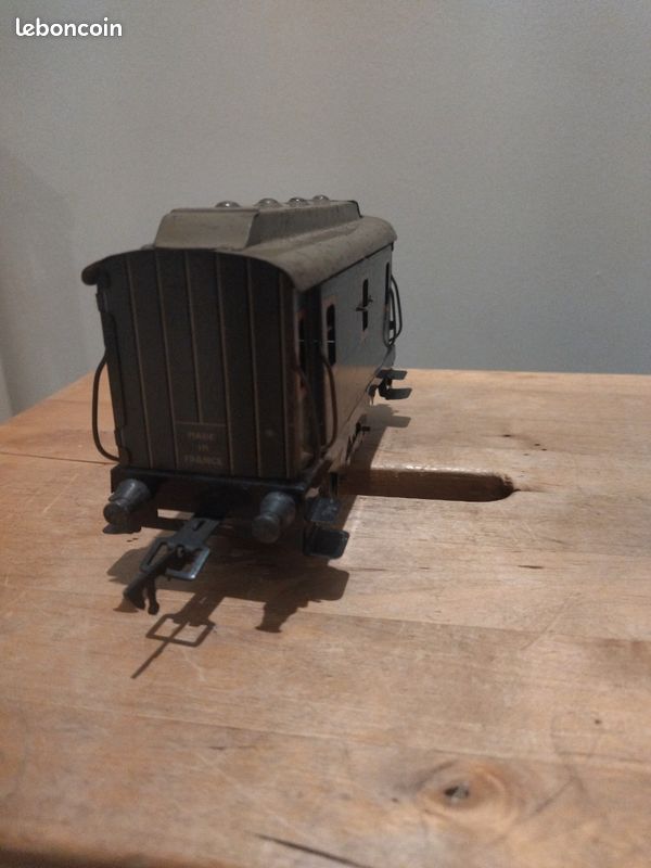 Articles de modélisme ferroviaire gris à l'échelle O