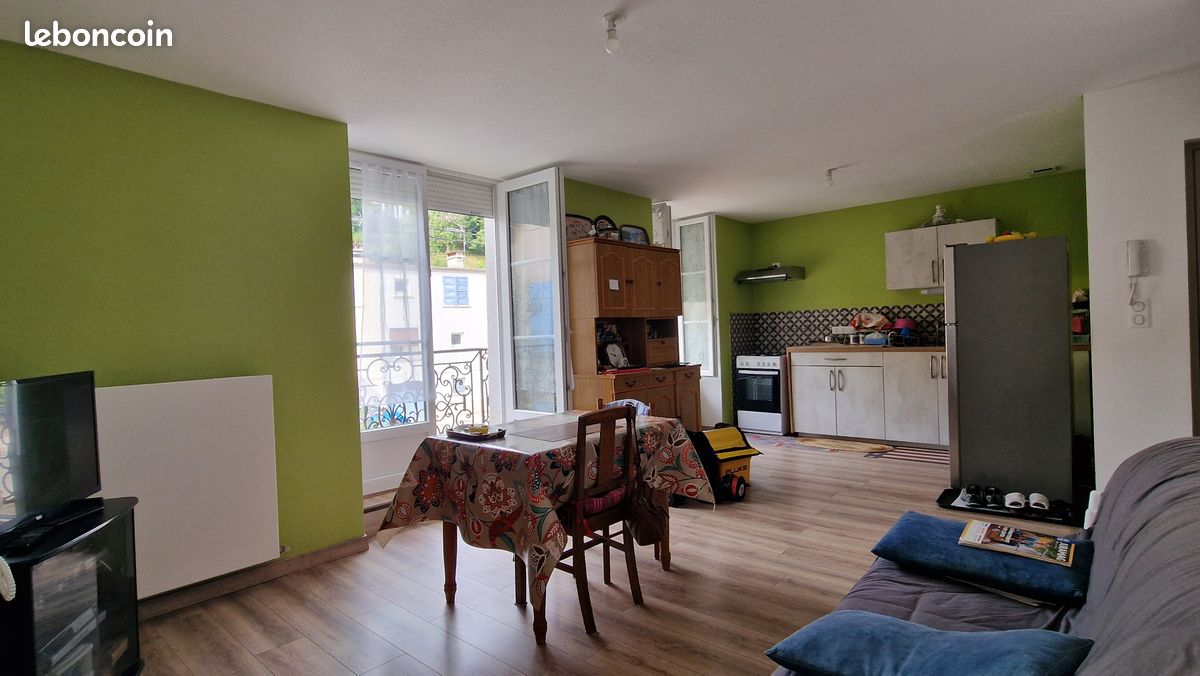 Immeuble 13 pièces 296 m² · à Arbois · 296 m² · 348 000 €