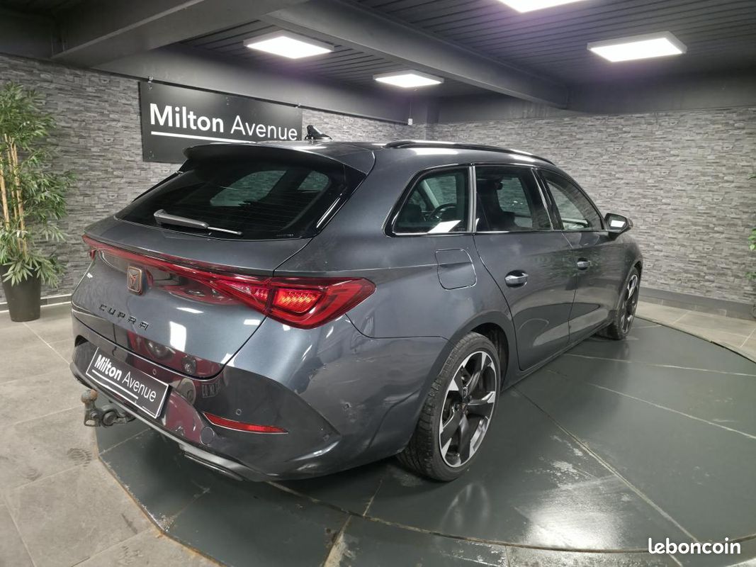 CUPRA LEON Sportstourer 2.0 TDI - 150 - BV DSG 7 V (image 5)