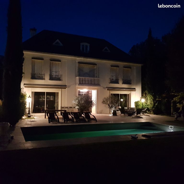 Maison 15 pièces 500 m² · à Maisons-Laffitte · 500 m² · 3 650 000 €