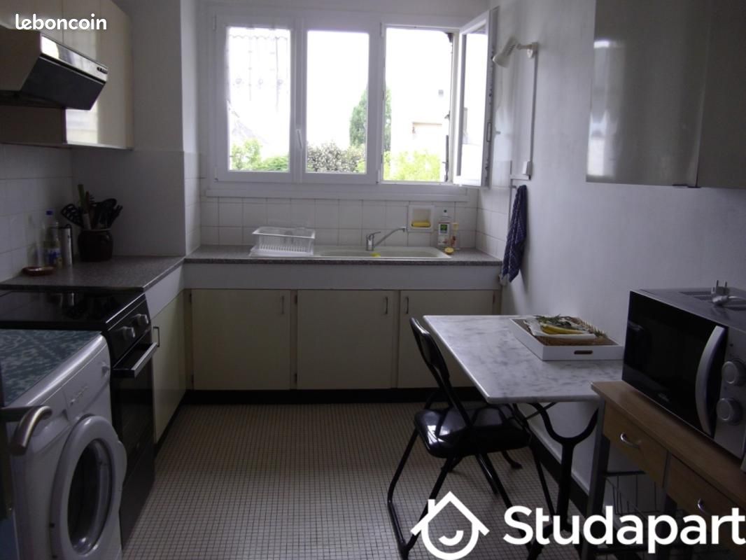 Appartement 4 pièces 80 m² · à Angers · 80 m² · 450 €