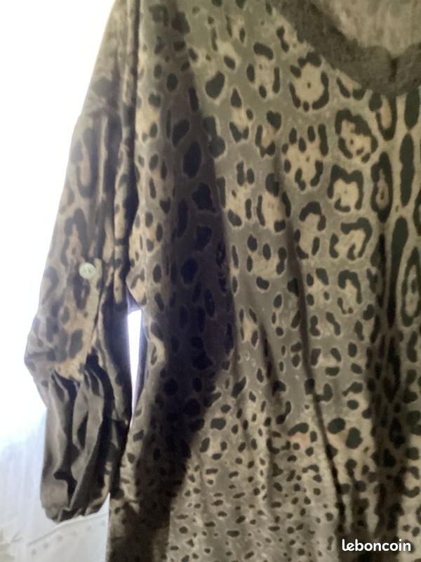 Blouse manches 3/4 imprimé Léopard (image 2)