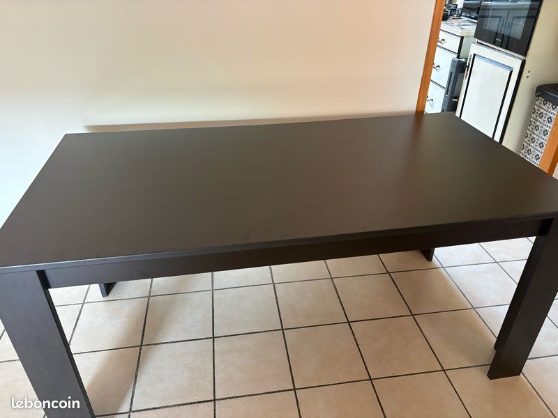 Table salle à manger (image 1)
