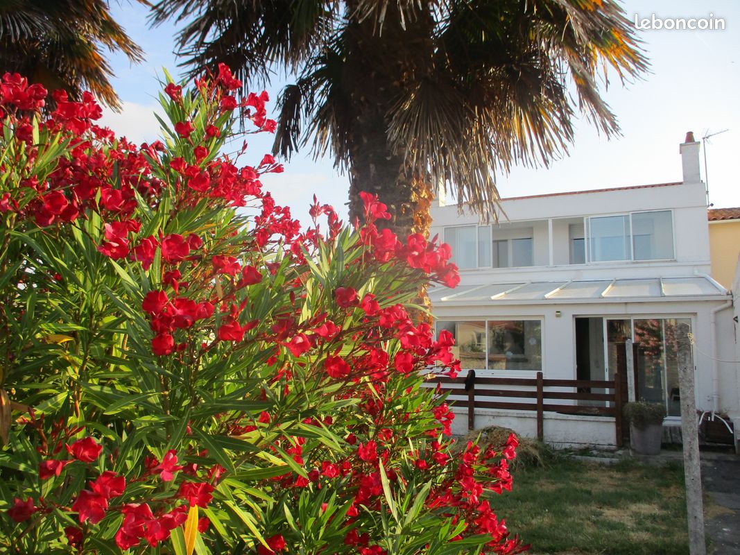 Maison 7 pièces 122 m² · à Les Sables-d'Olonne · 122 m² · 390 000 €