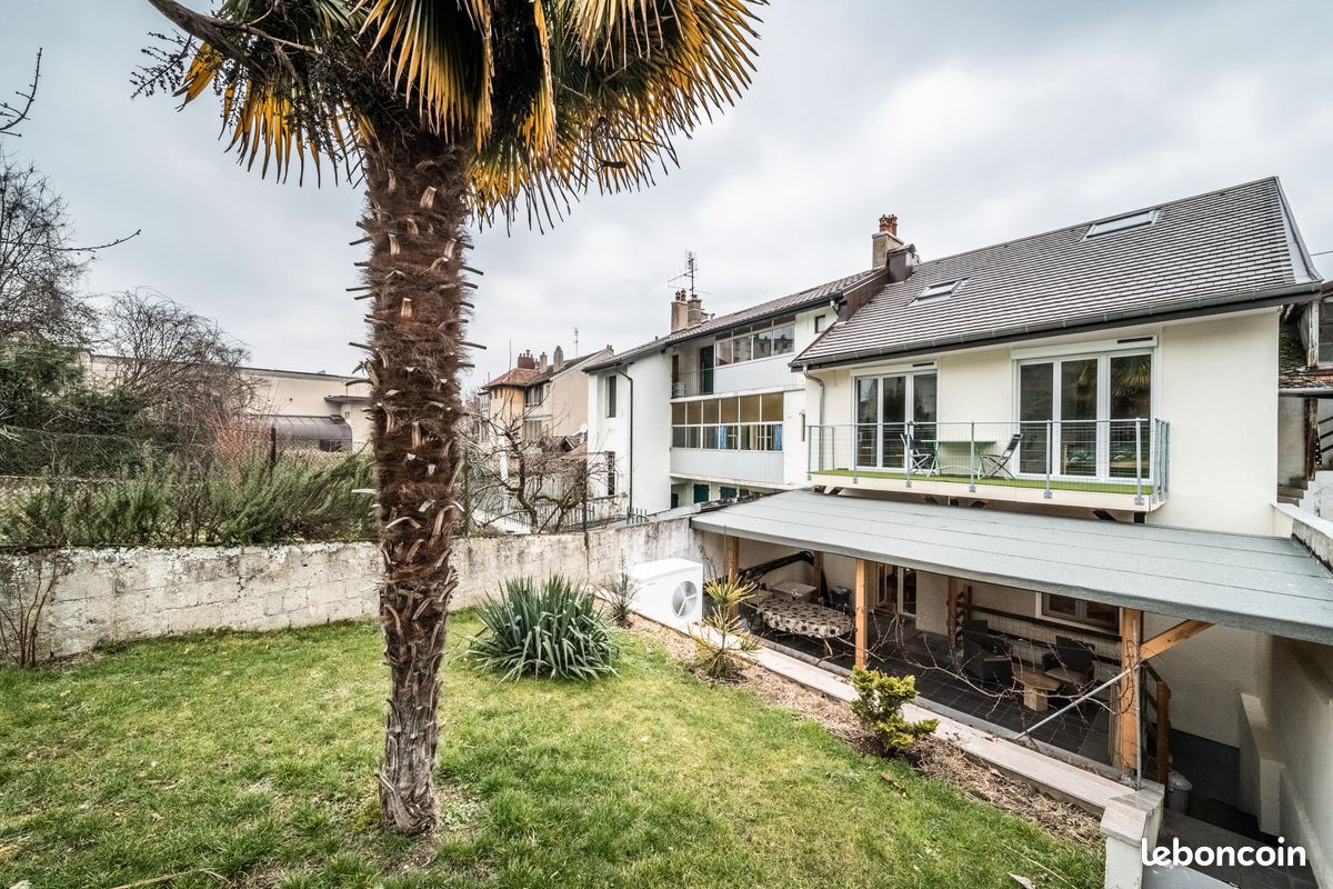 Maison 7 pièces 150 m² · à Évian-les-Bains · 150 m² · 780 000 €