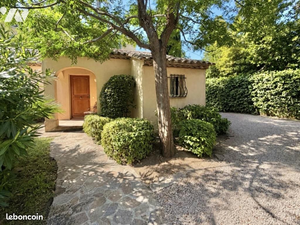Appartement 5 pièces 113 m² · à Saint-Tropez · 113 m² · 2 500 000 €