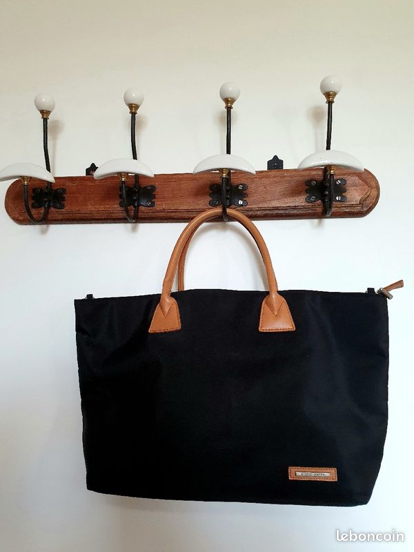 Sac à main noir (image 1)