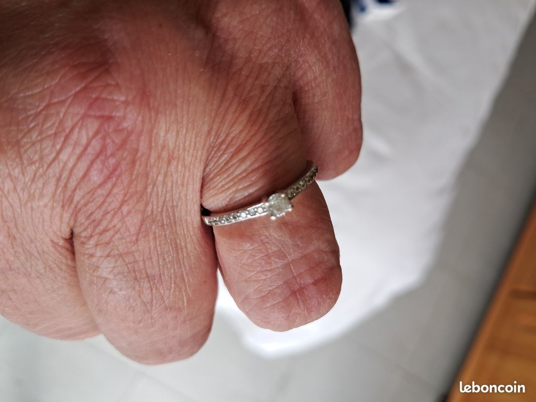 Bague fiançailles (image 1)
