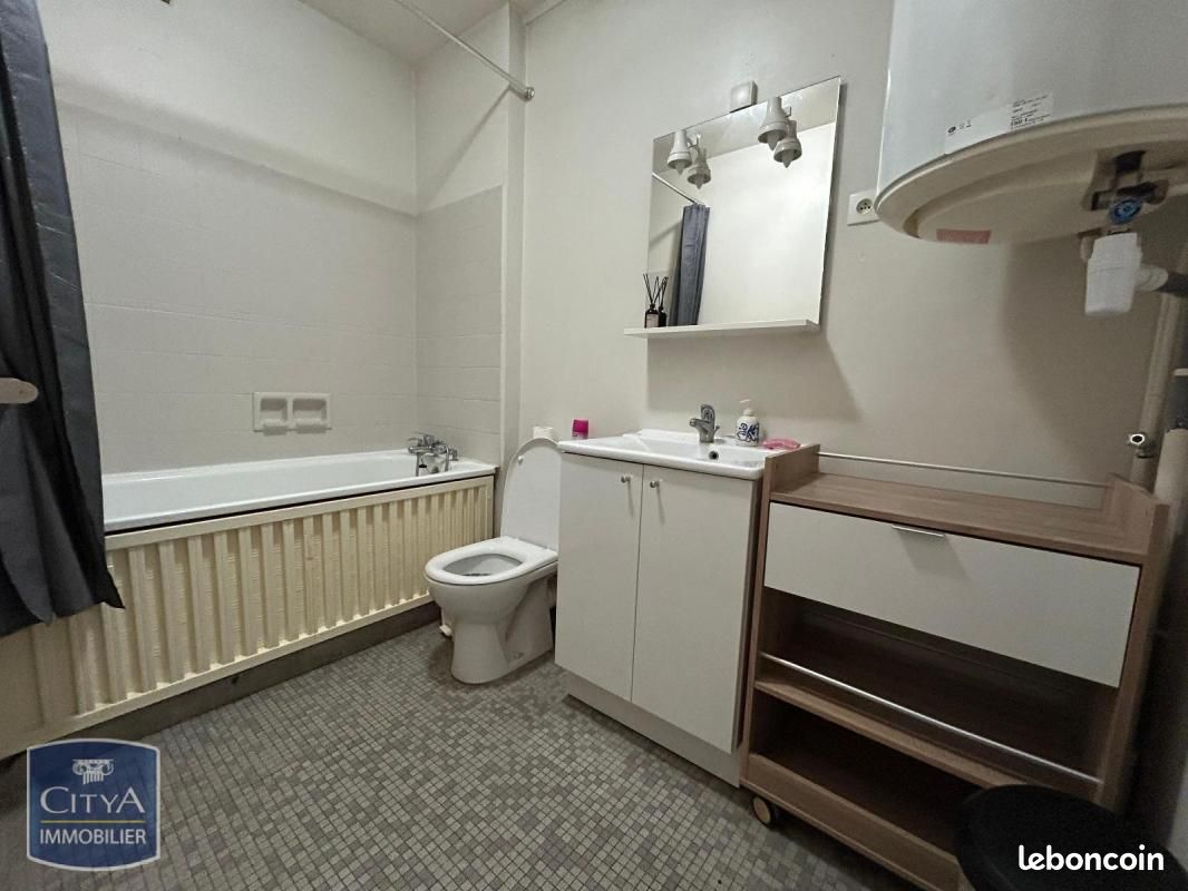 Appartement a louer macon - 1 pièce(s) - 25 m2 - Surfyn