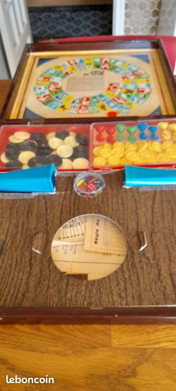 Ancienne boîte de jeux (image 4)