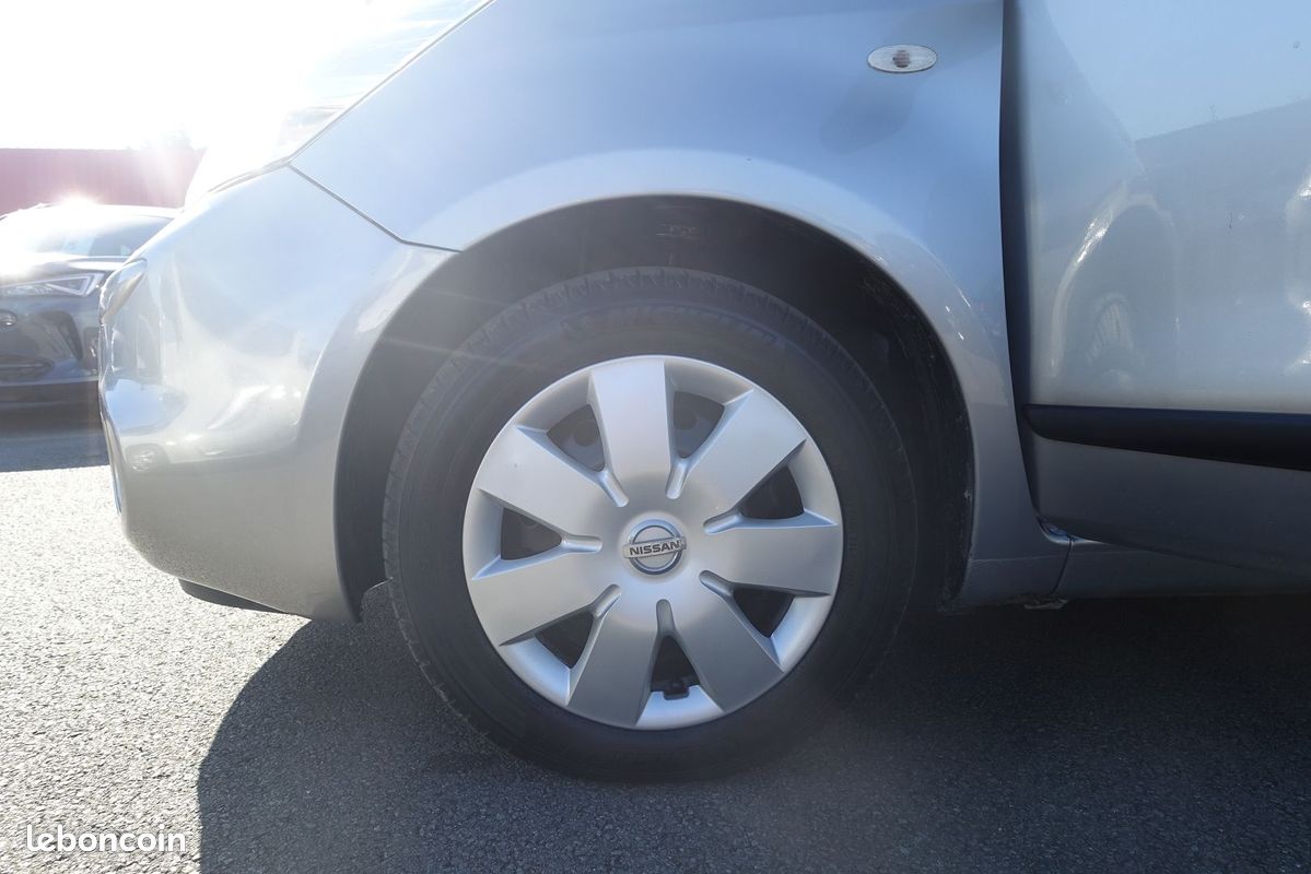 Nissan NOTE 1.5 DCI 86CH TEKNA (image 21)