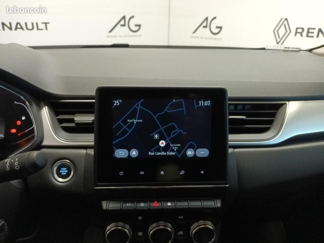 Renault Captur E-Tech 145 - 21 Intens (image 16)