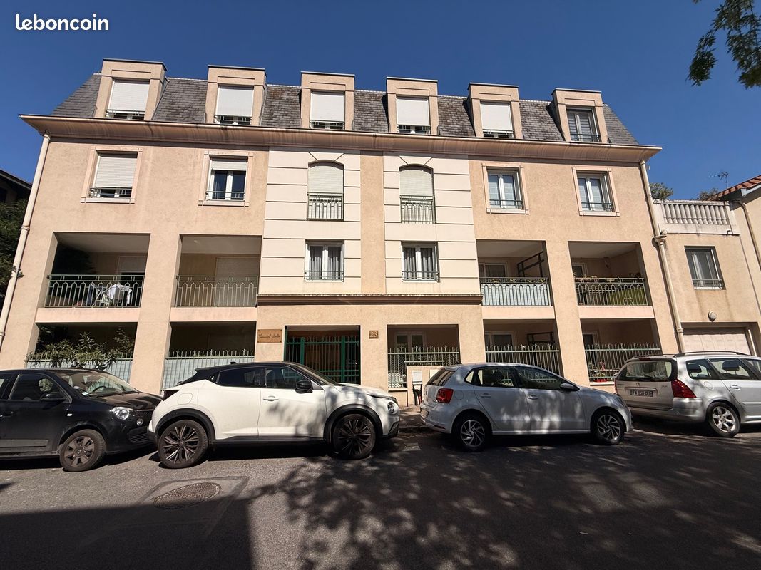 Appartement 2 pièces 52 m² · à Lyon · 52 m² · 260 000 €