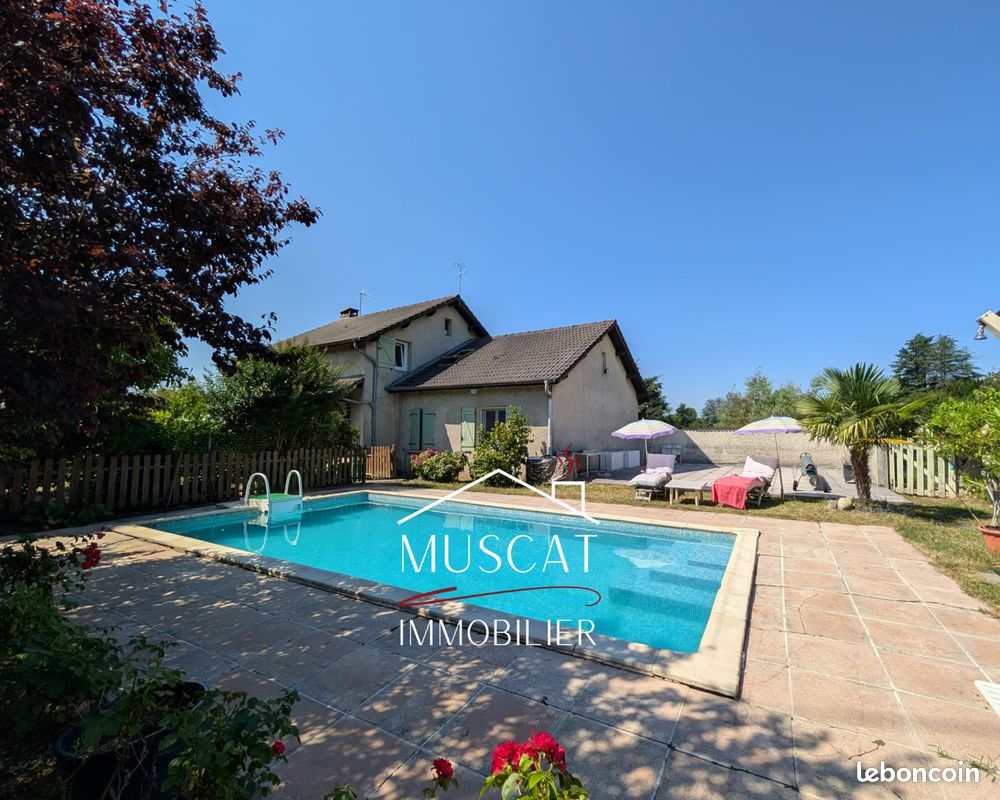 Maison 6 pièces 161 m² · à Bonnefamille · 161 m² · 399 000 €