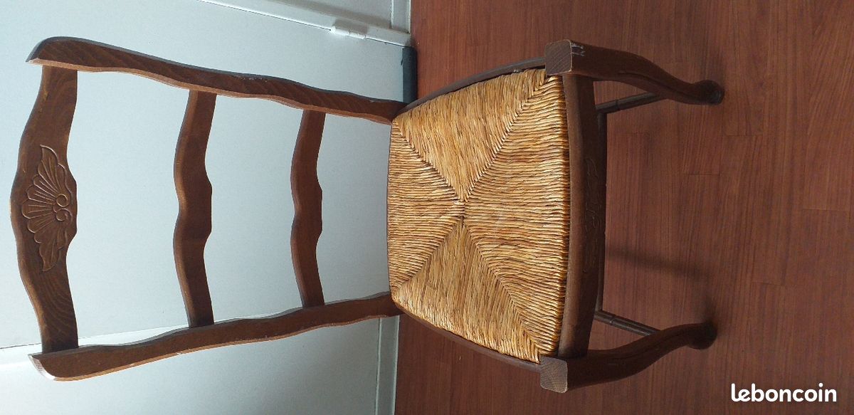 Chaises x 4 (image 1)