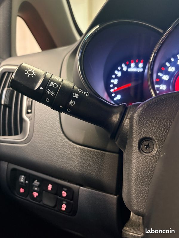 Kia rio 1.4 crdi 90 uefa euro 2016 (image 20)