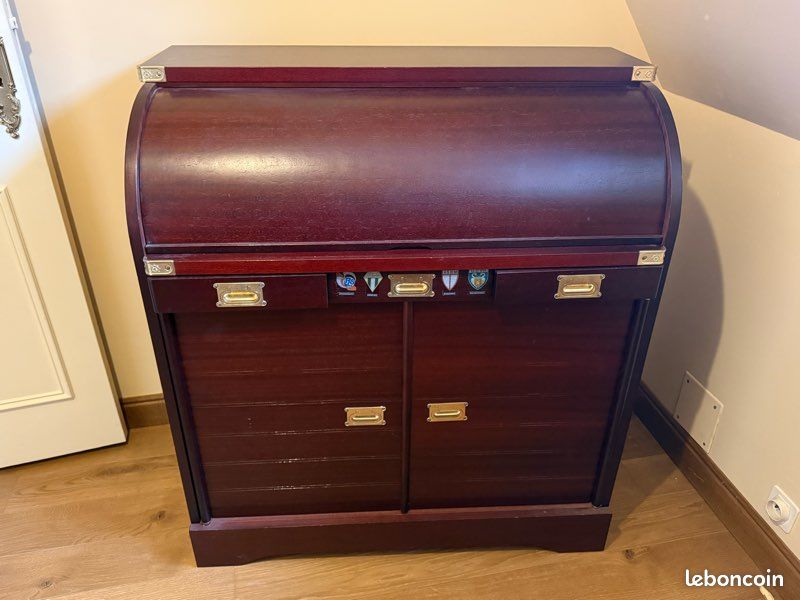 Bureau vintage (image 1)